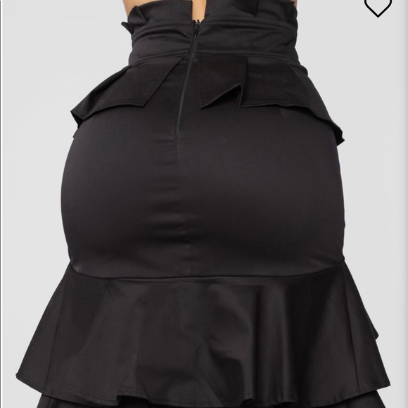 Lola Ruffle skirt - Picture 3 of 3